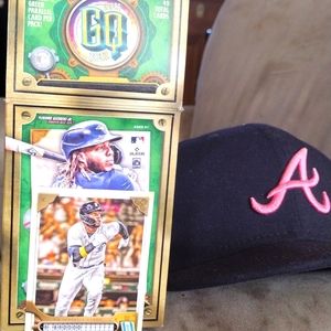 Mystery pack 40 cards. As a collector  2019-23, boxes will contain +$40 value.